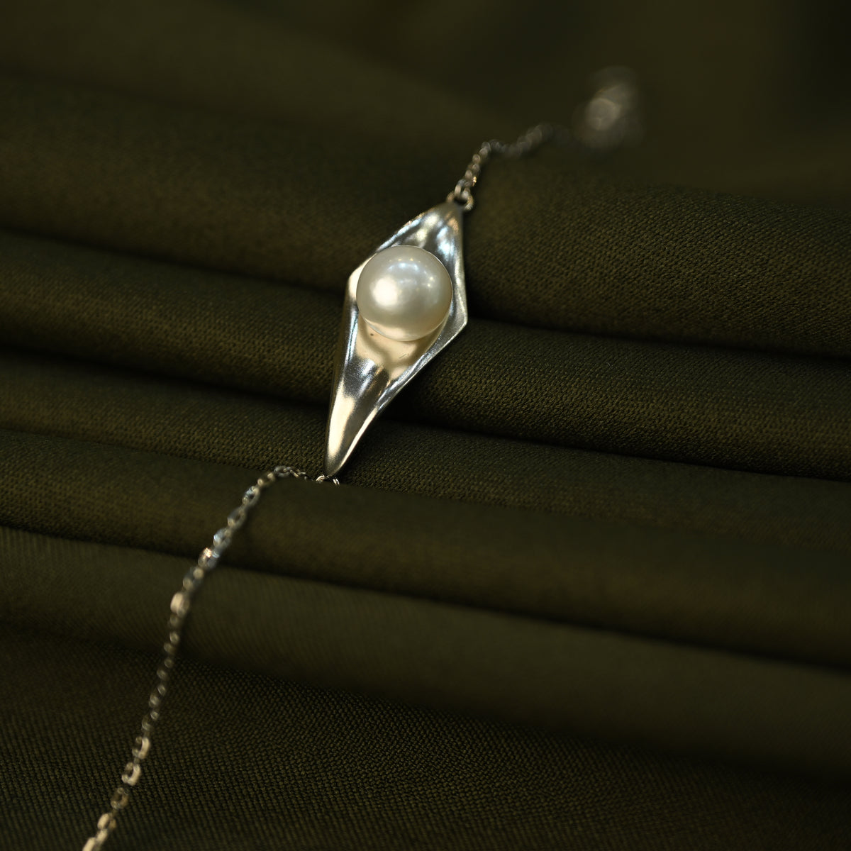 Pearl Petal Bracelet