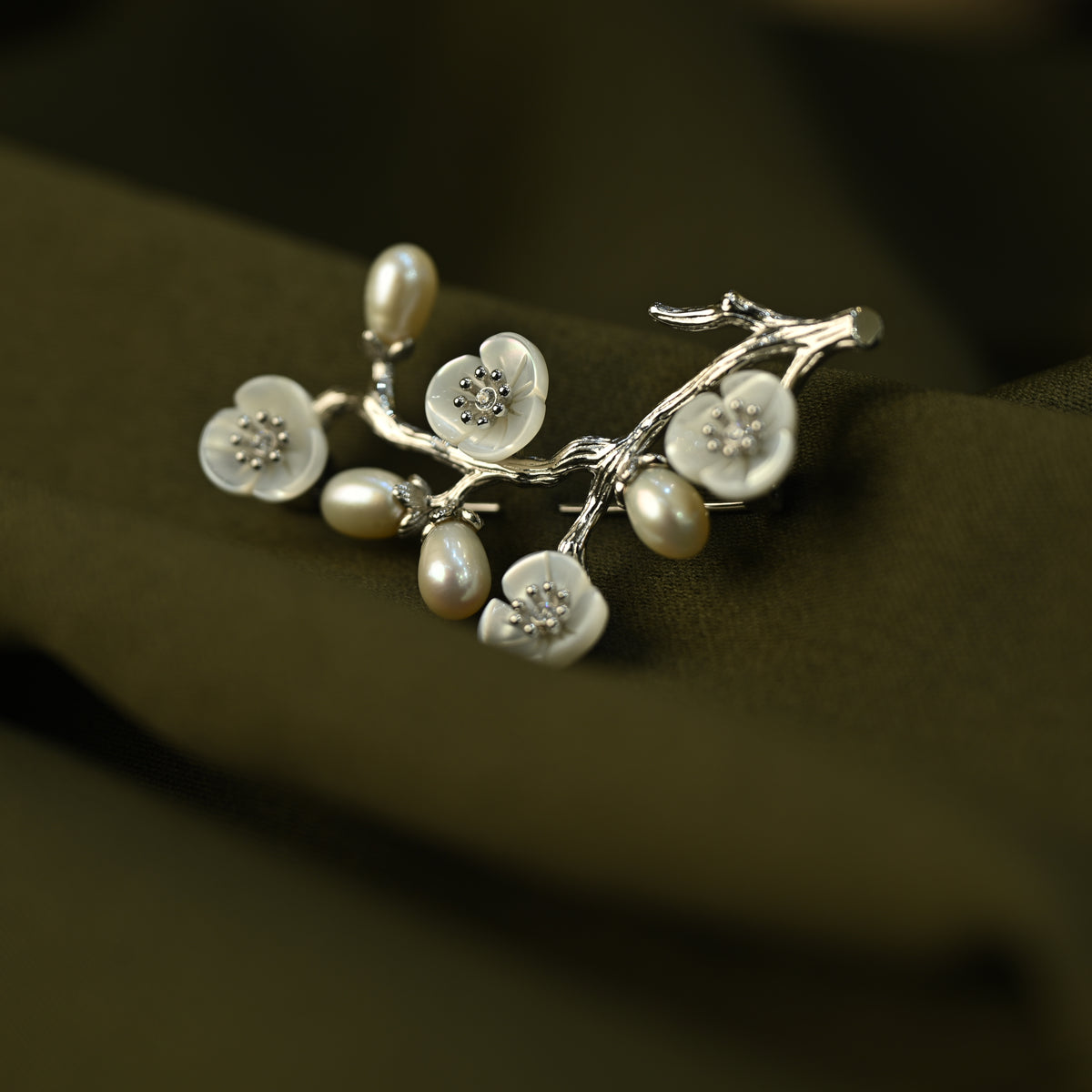Pearl Blossom Brooch