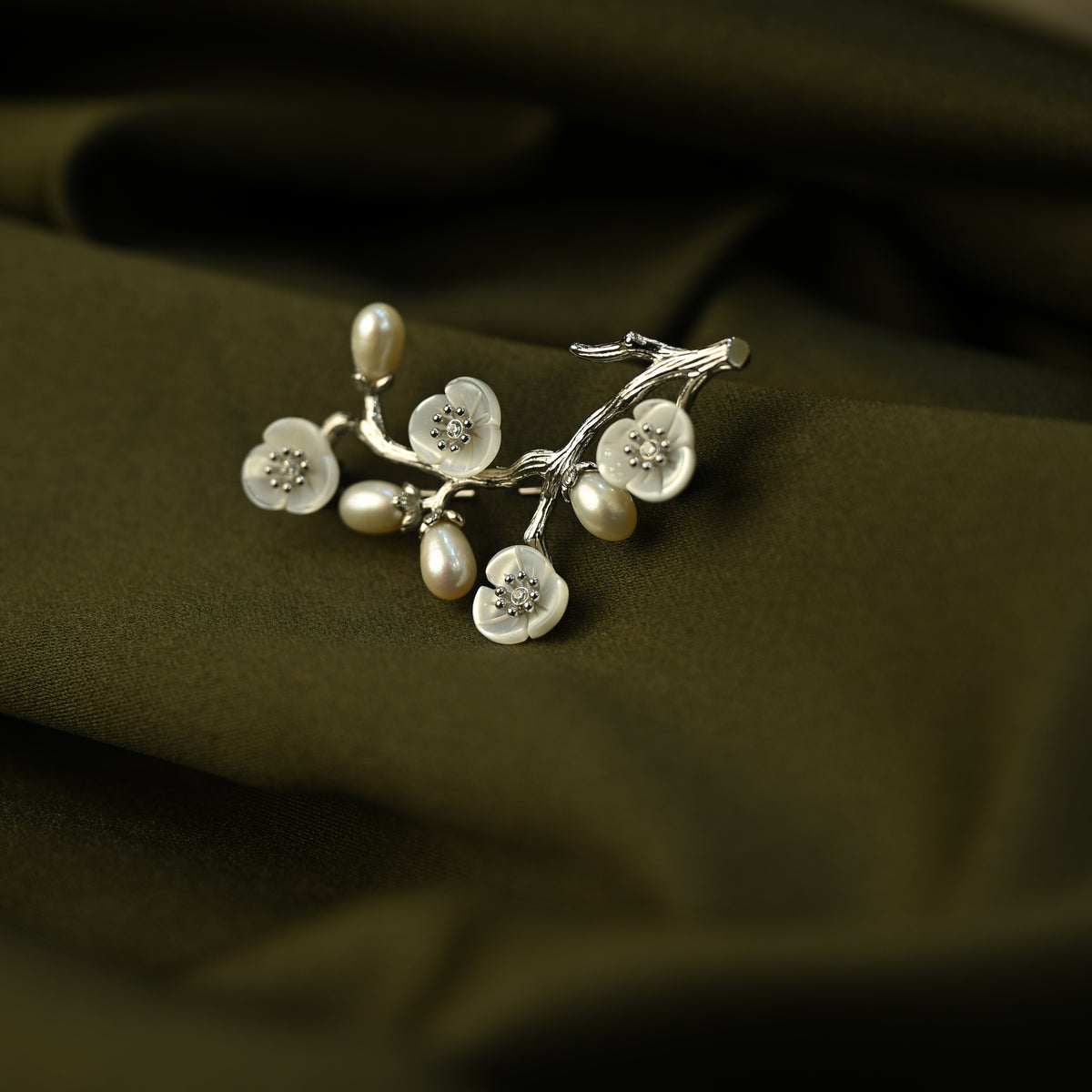 Pearl Blossom Brooch