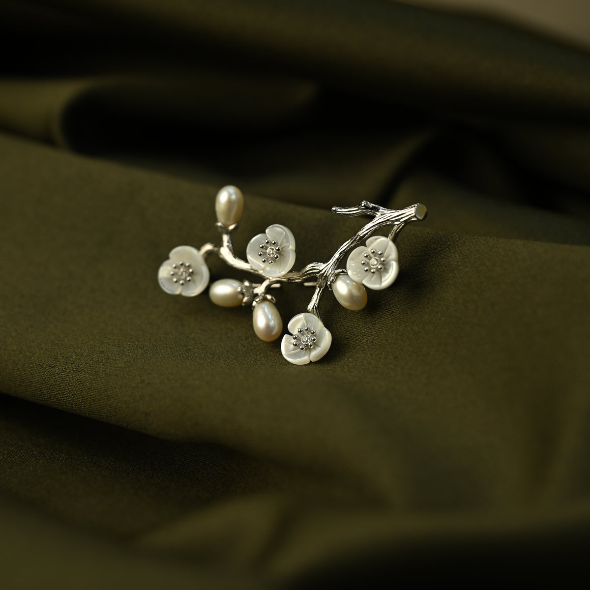 Pearl Blossom Brooch