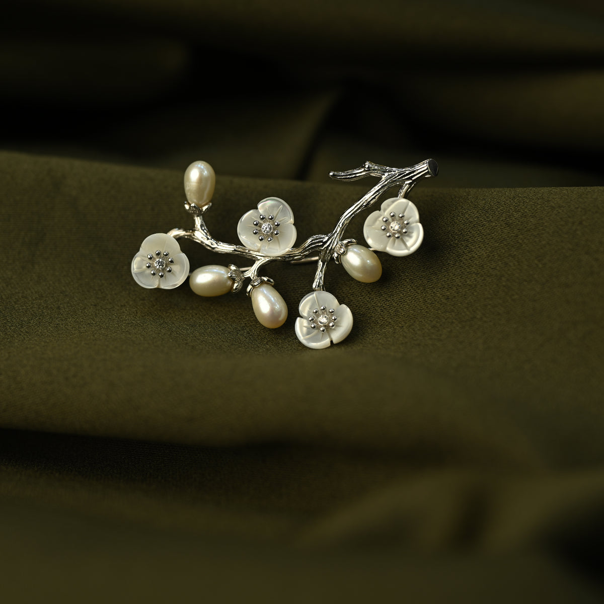 Pearl Blossom Brooch
