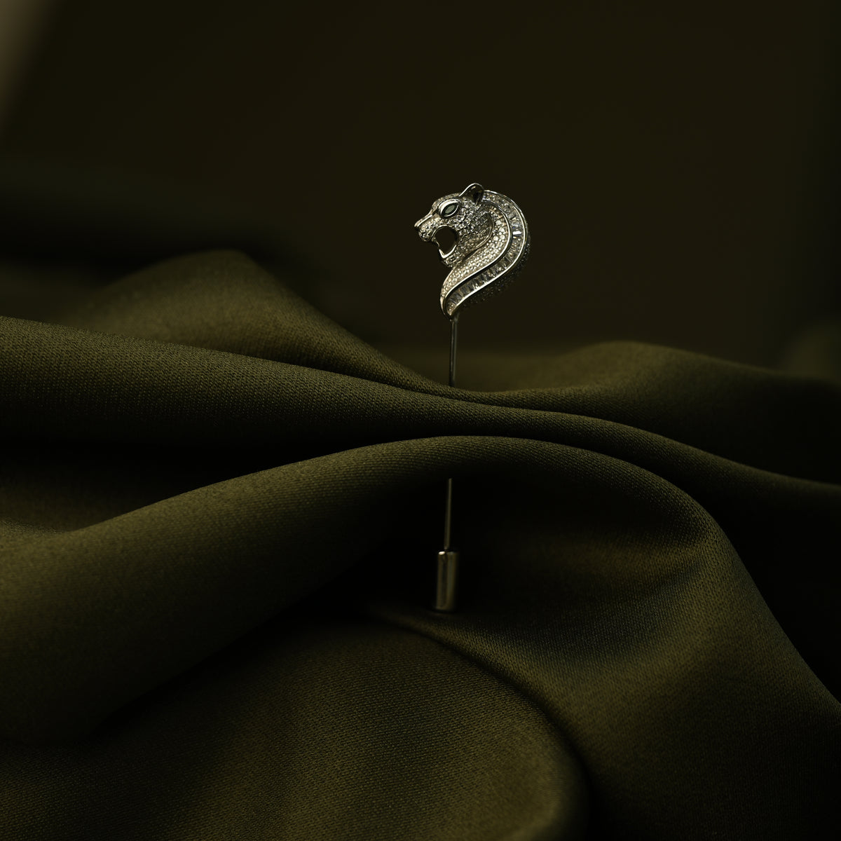 Regal Horsehead Brooch