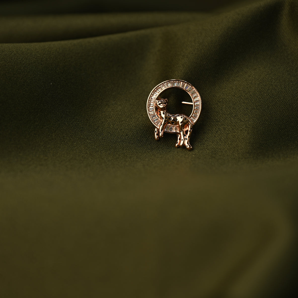 Leopard Halo Brooch