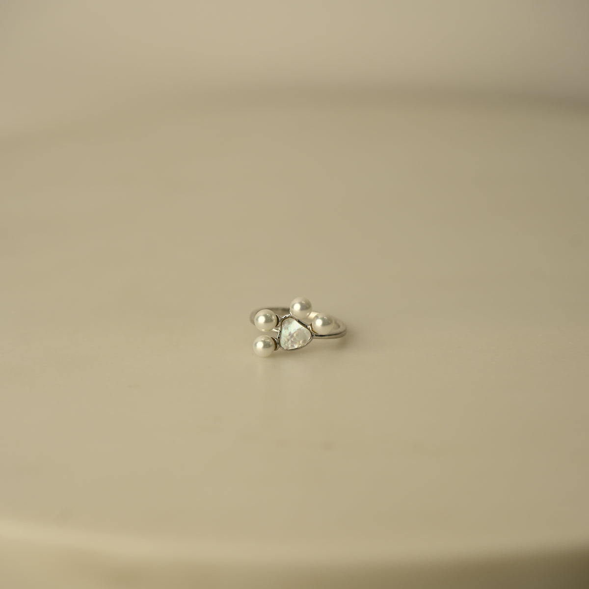 Pearl Heart Cluster Ring