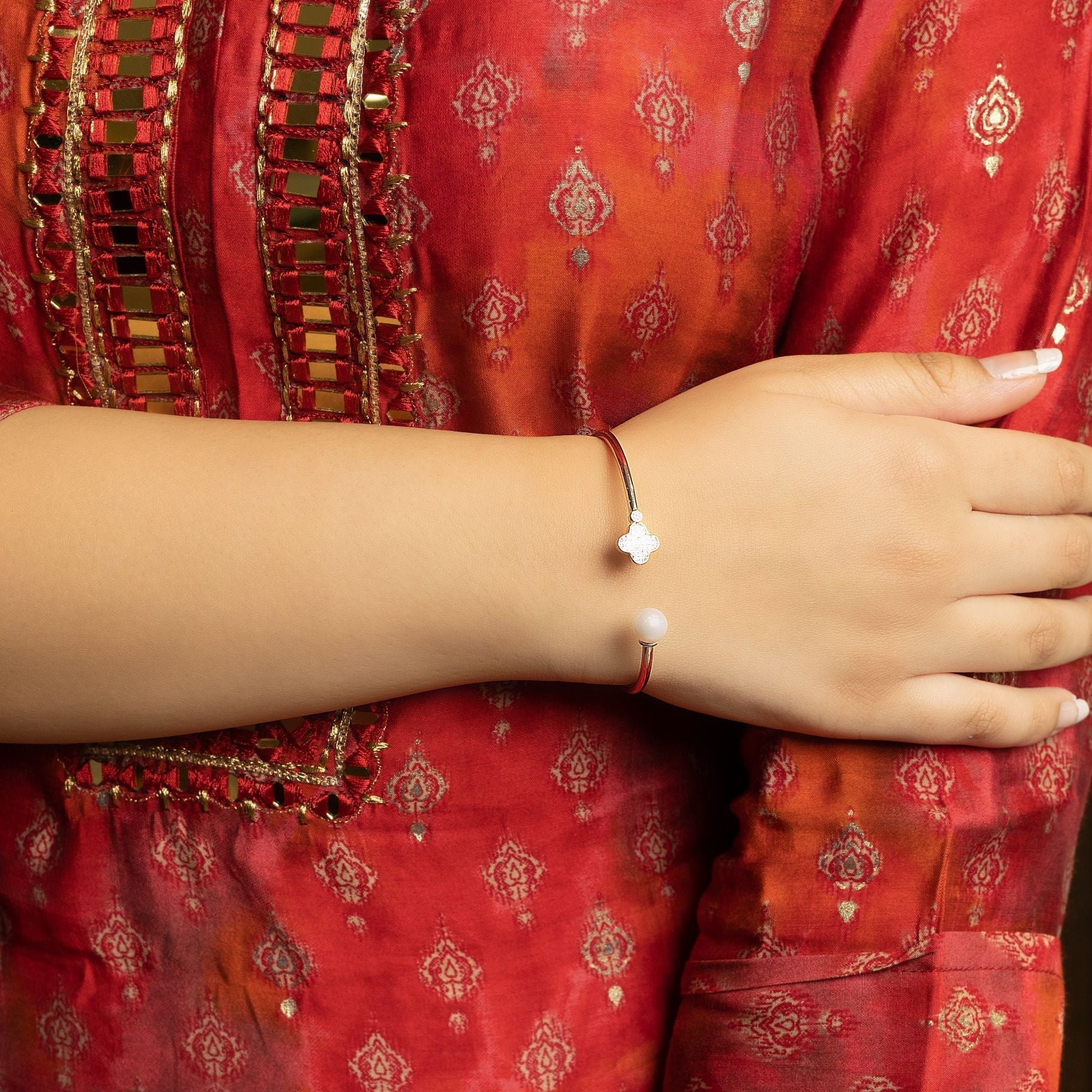 Elegant Bangle with Flower & Moti at Both ends silverhousebyrj