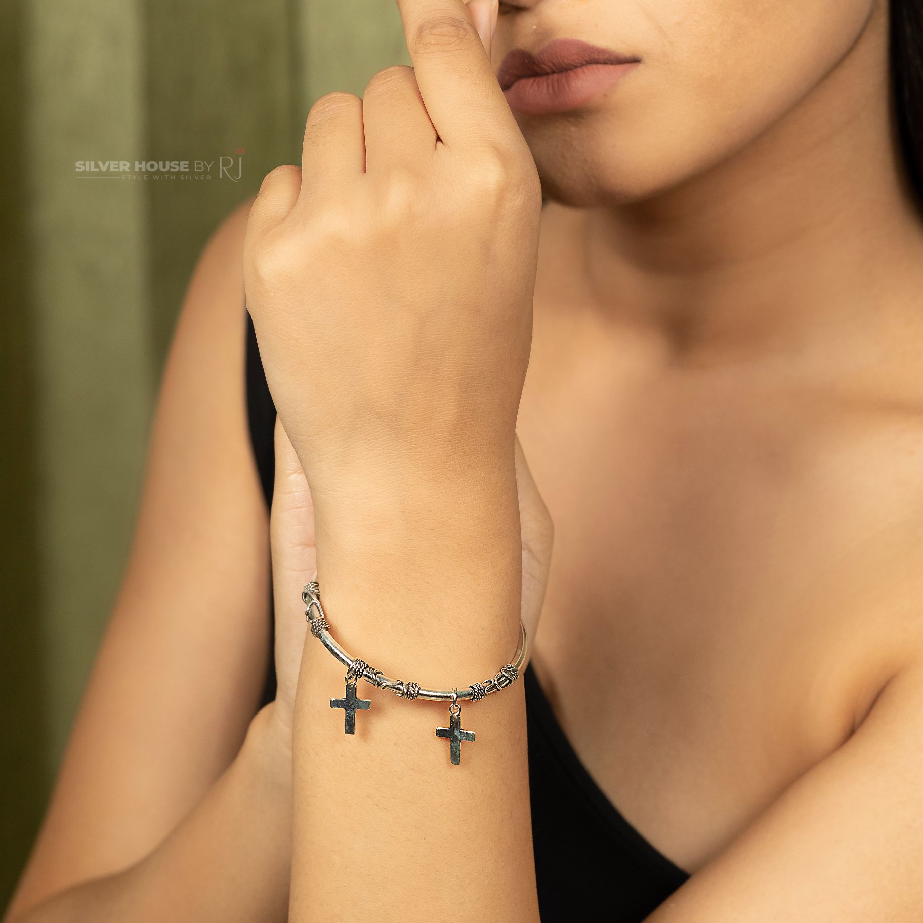 Elegant Italian Kada With Hanging Tiny Charms silverhousebyrj