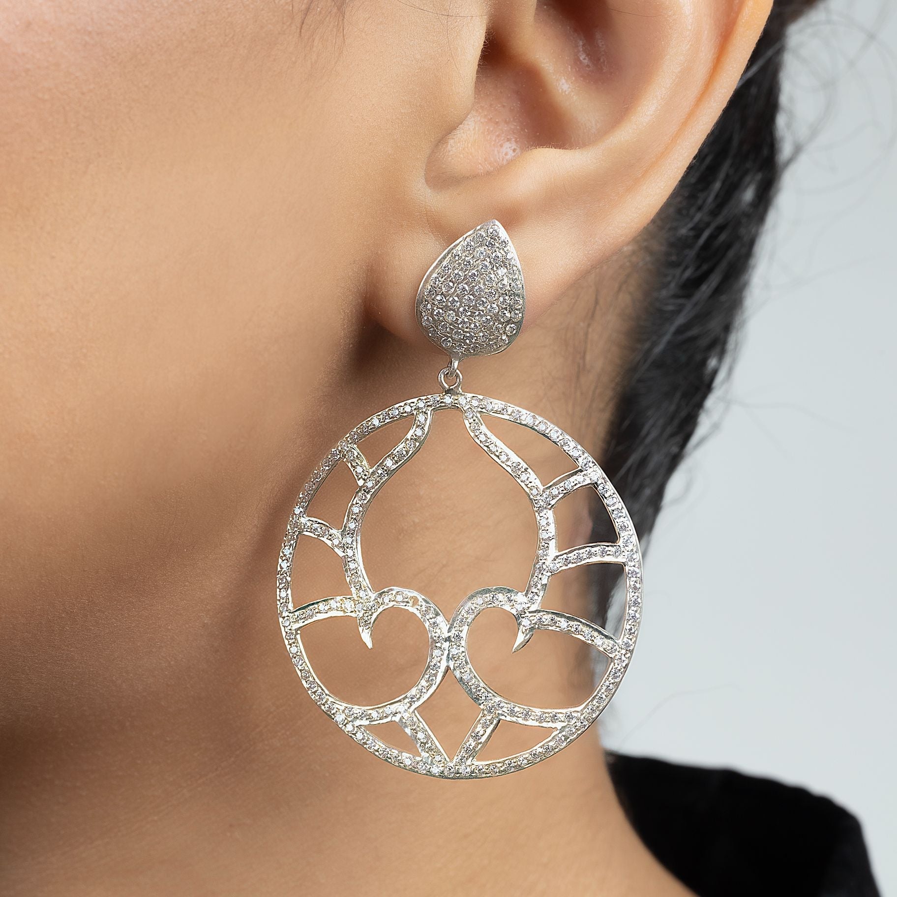 Elegant Symmetrical Round Earring silverhousebyrj