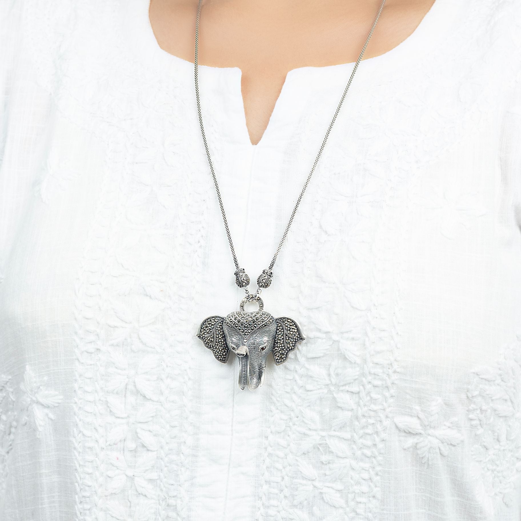 Exquisite Ganesha Pendant With Designer Chain silverhousebyrj