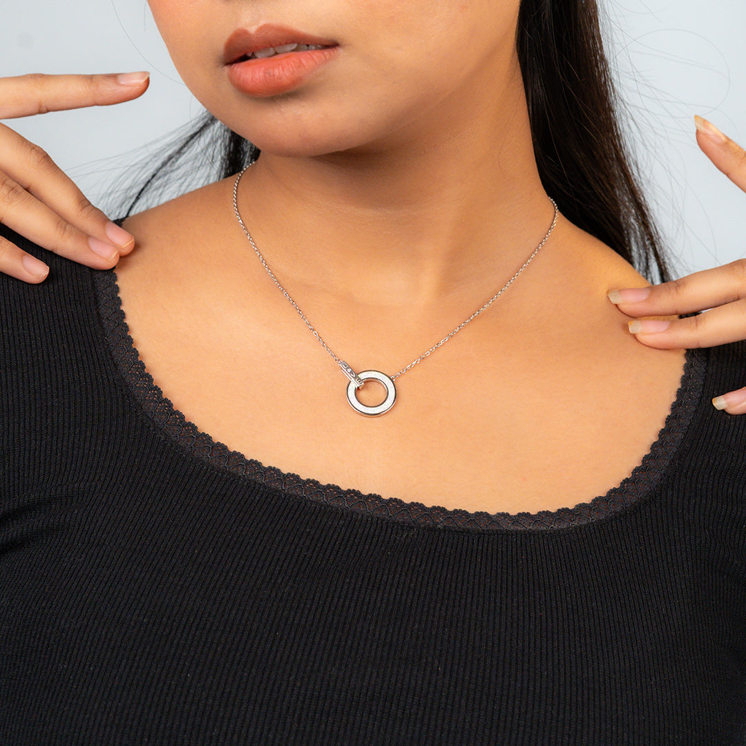Circle Lock Silver Necklace
