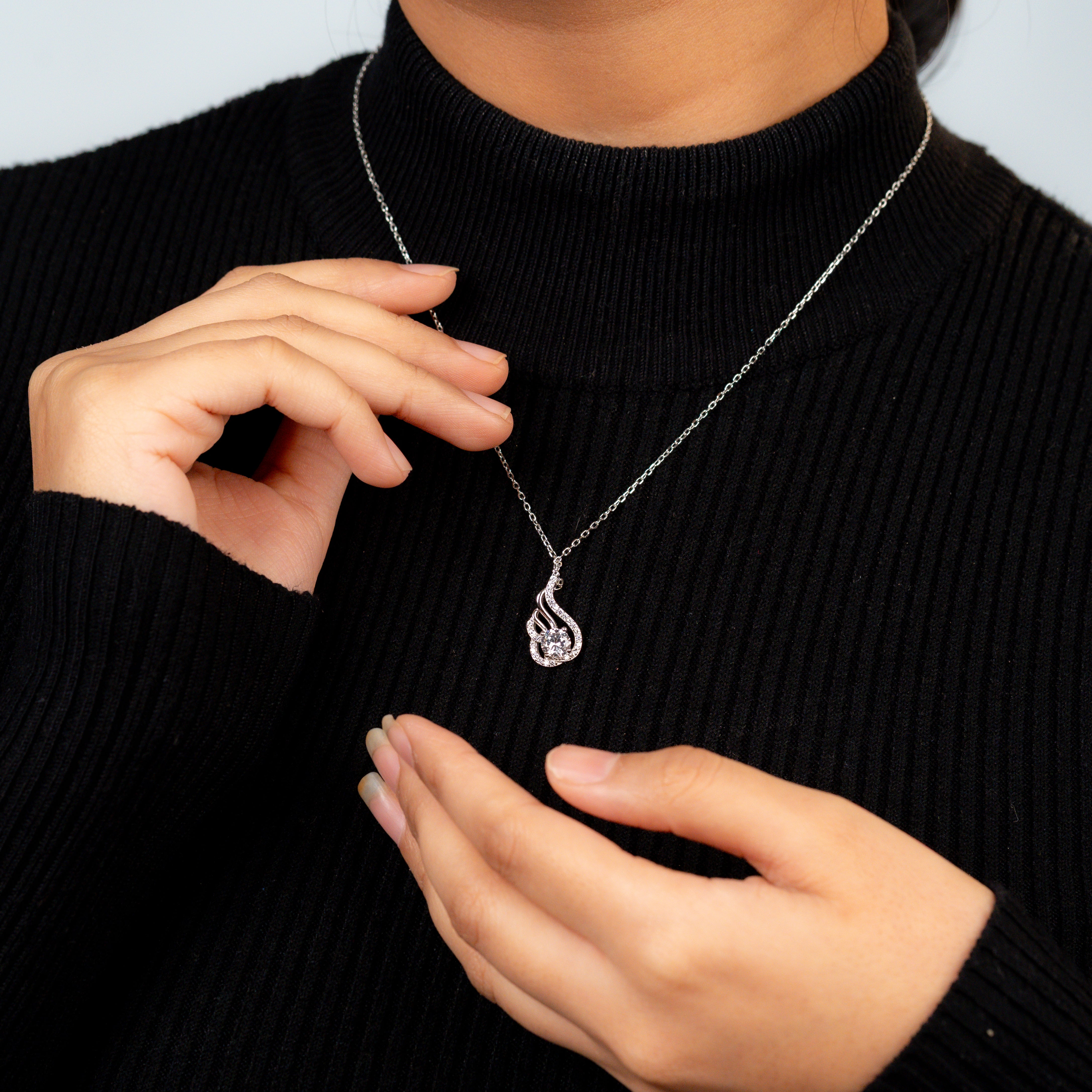 Minimal Spark Necklace