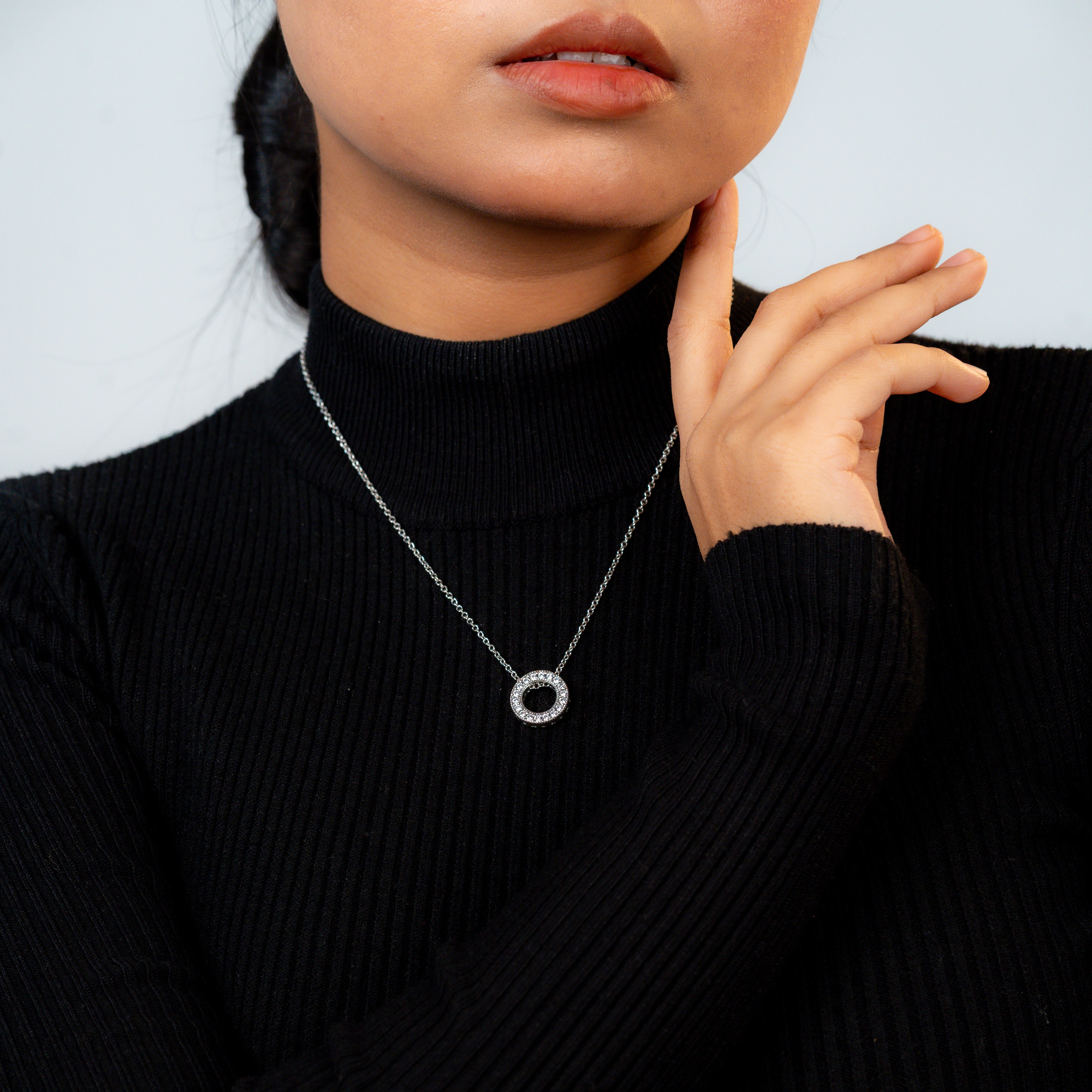 Classic Halo Necklace